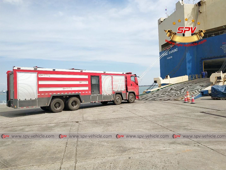 Fire Engine ISUZU - Loading into RORO Vessel Fire Engine ISUZU - Loading into RORO Vessel